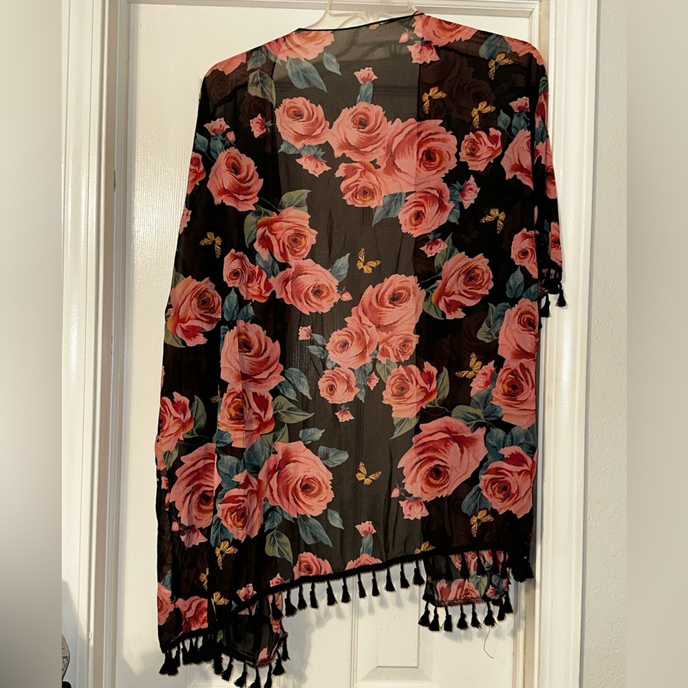 Kimono Floral Black and Pink with Tassels